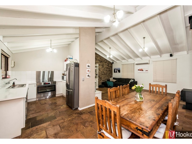 21 Ashburton Drive, Gosnells WA 6110
