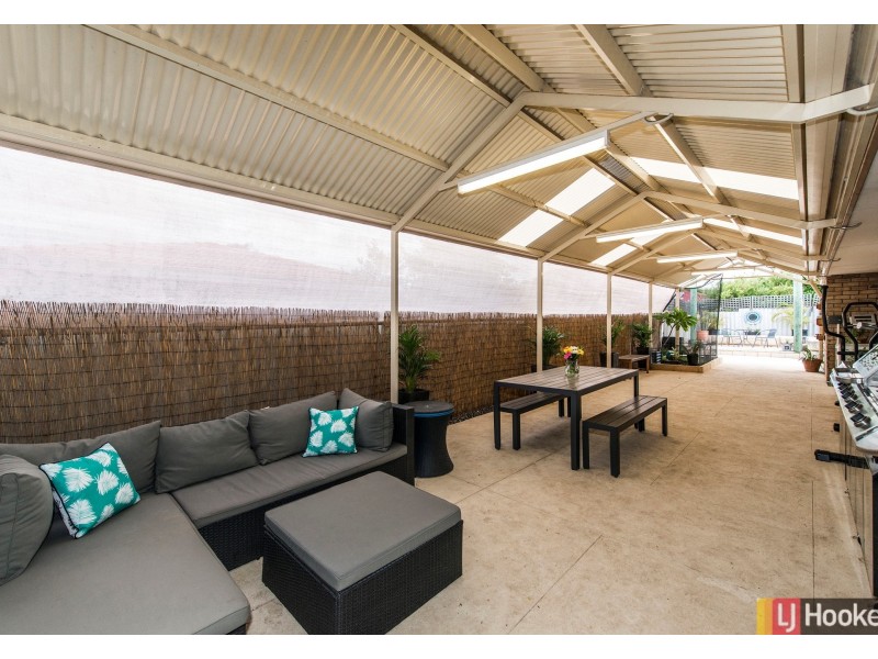21 Ashburton Drive, Gosnells WA 6110