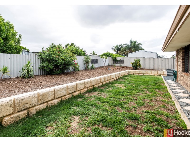 21 Ashburton Drive, Gosnells WA 6110