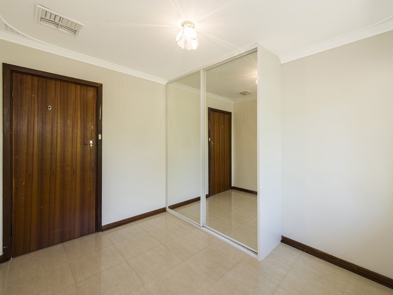 26 Tenterden Way, Gosnells WA 6110