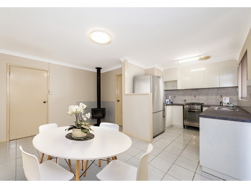 48 Wooramel Crescent, Gosnells WA 6110