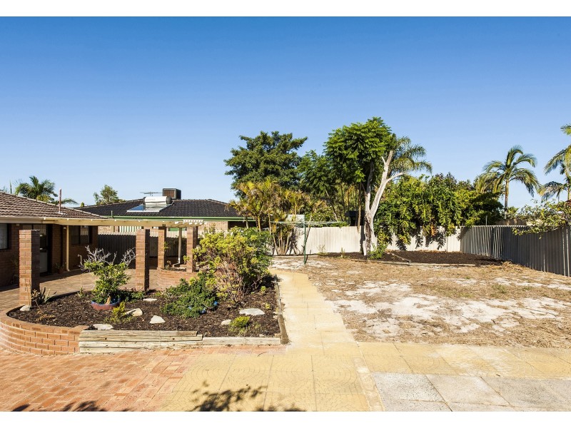 48 Wooramel Crescent, Gosnells WA 6110