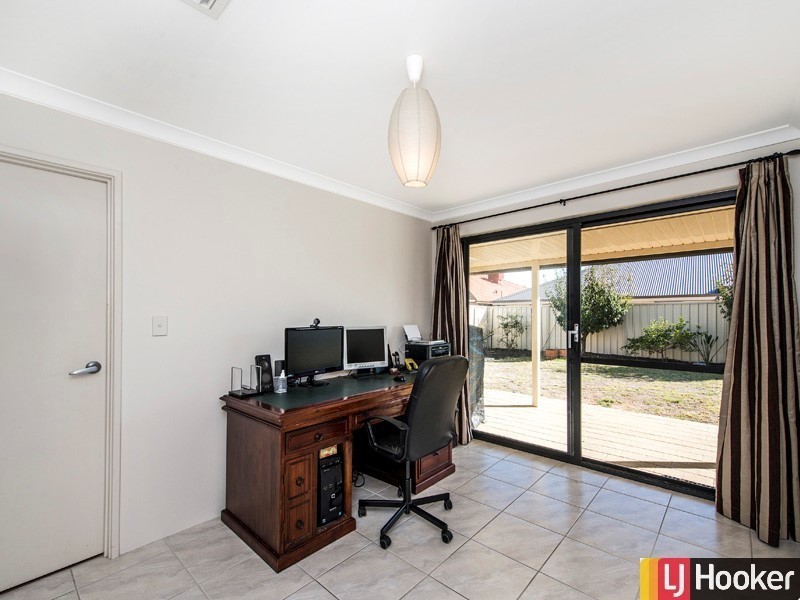 5 Balgarup Drive, Gosnells WA 6110