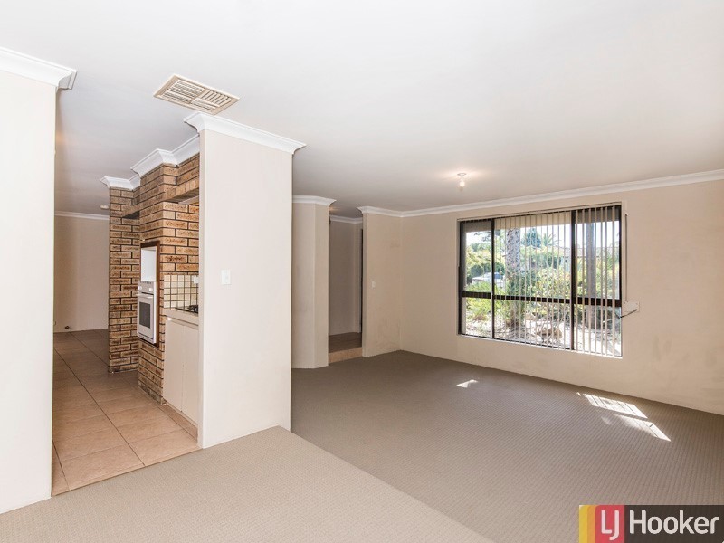 8 Rainbird Road, Gosnells WA 6110