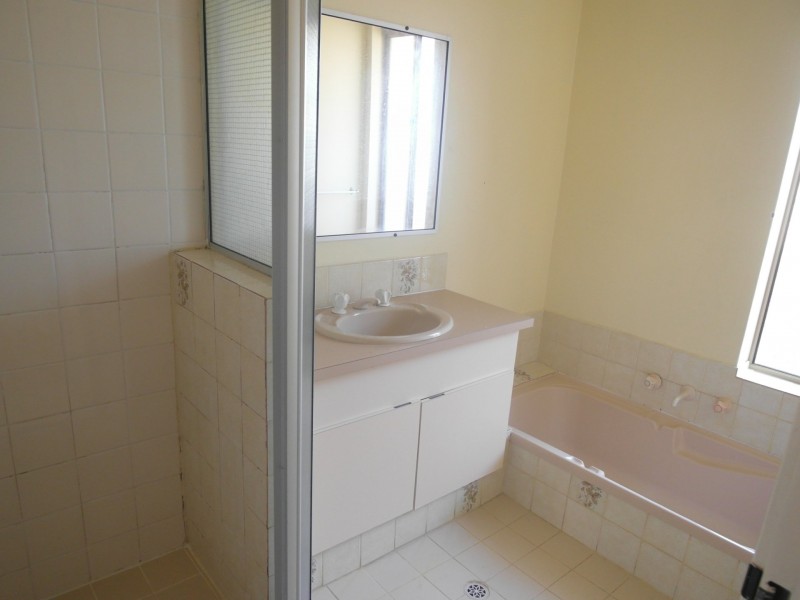 7/63 Third Avenue, Kelmscott WA 6111