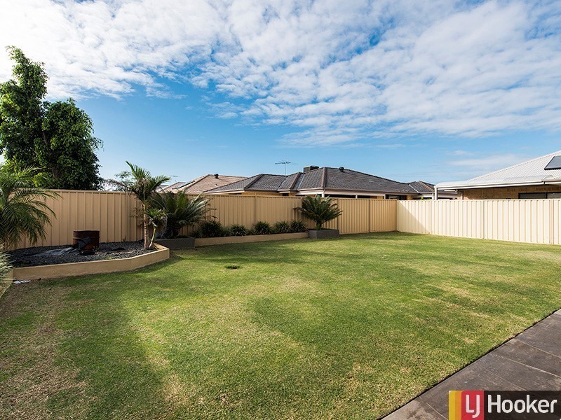13 Yilgarn Way, Gosnells WA 6110
