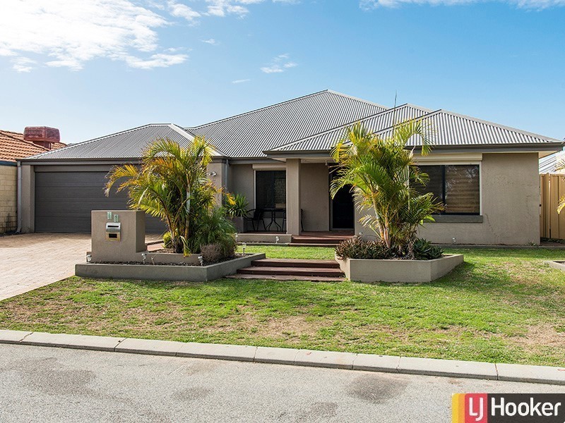 13 Yilgarn Way, Gosnells WA 6110