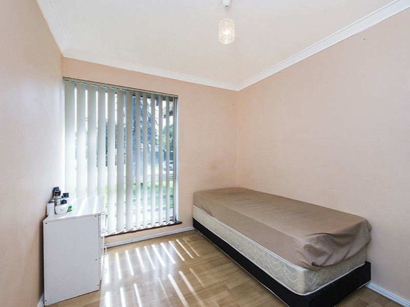 28 Wooramel Crescent, Gosnells WA 6110