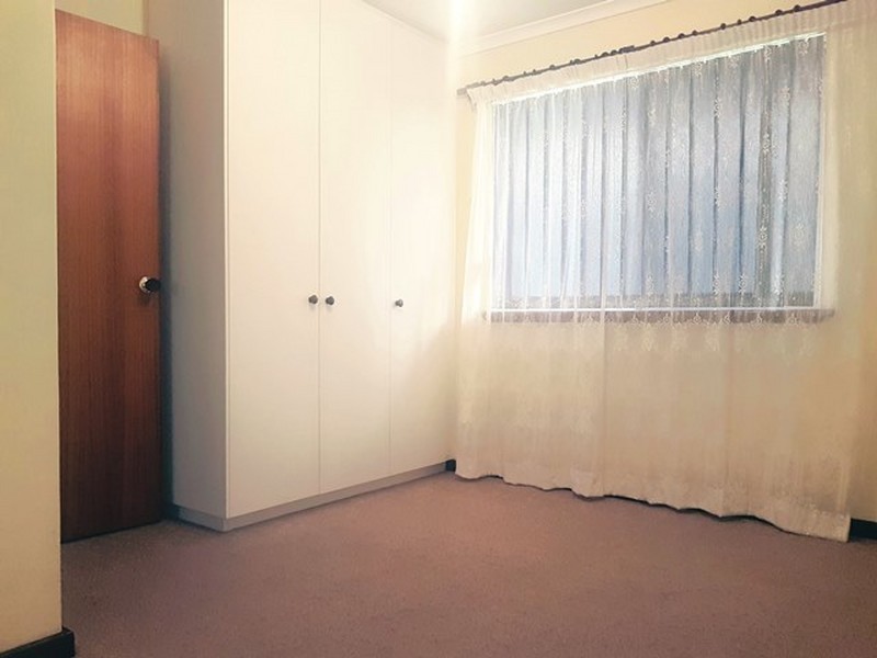 37 Brabham Street, Gosnells WA 6110