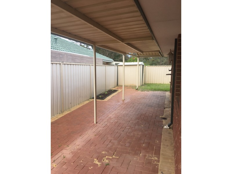 14 Belaring Place, Kenwick WA 6107