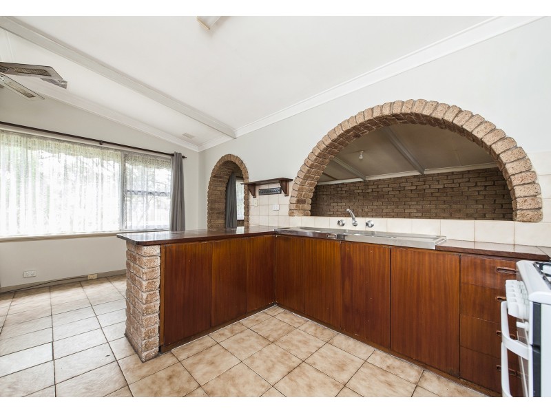 12 Bilich Street, Gosnells WA 6110