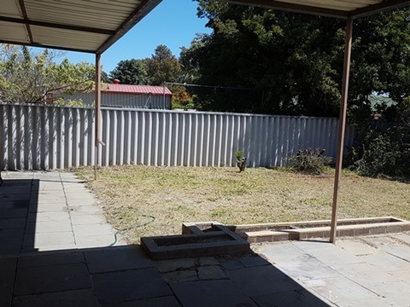 14 Chelsfield Street, Gosnells WA 6110