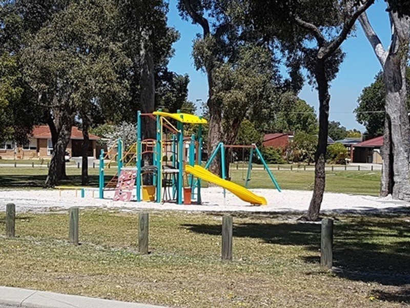 14 Chelsfield Street, Gosnells WA 6110