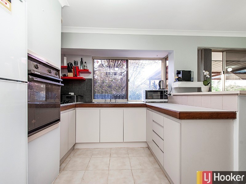 37 Riverbank Drive, Gosnells WA 6110