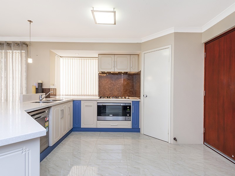 10 Jenal Close, Gosnells WA 6110