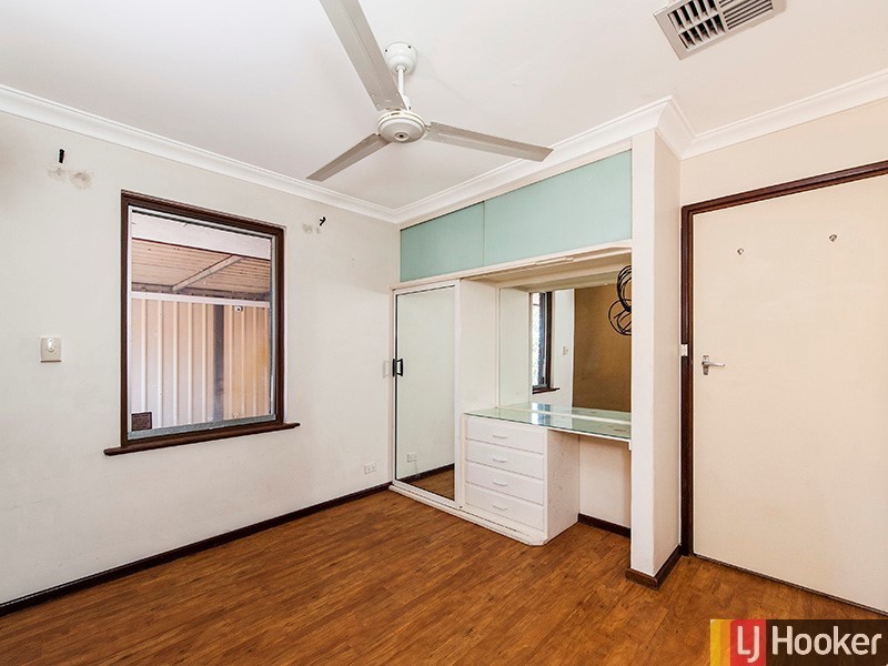 24 Wilfred Road, Thornlie WA 6108