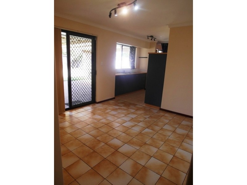 130 Chamberlain Street, Gosnells WA 6110