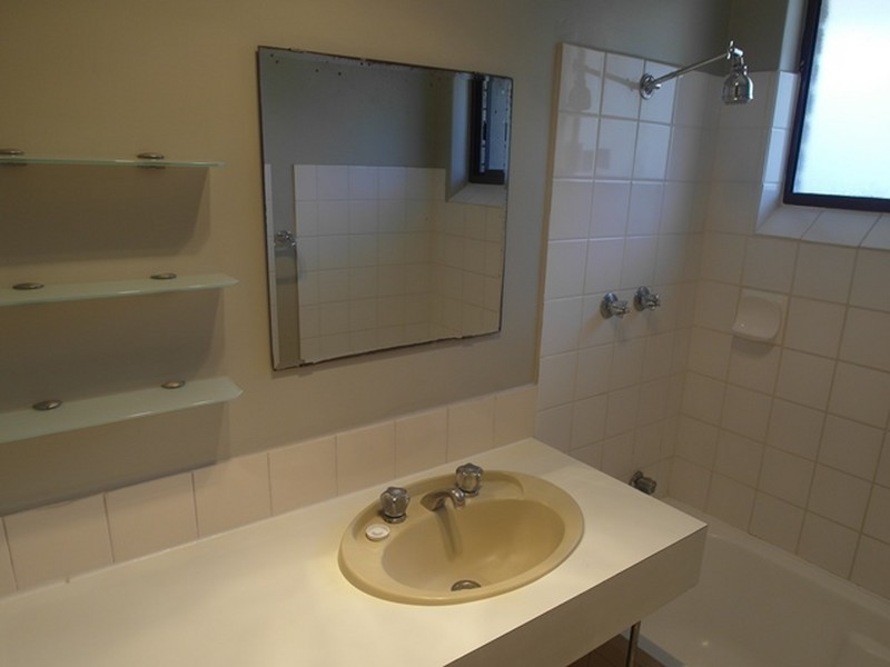 130 Chamberlain Street, Gosnells WA 6110