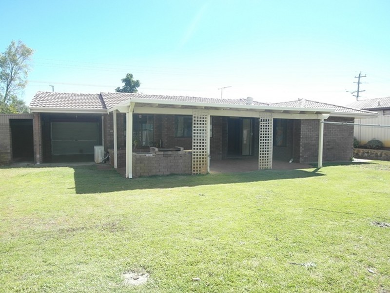 130 Chamberlain Street, Gosnells WA 6110