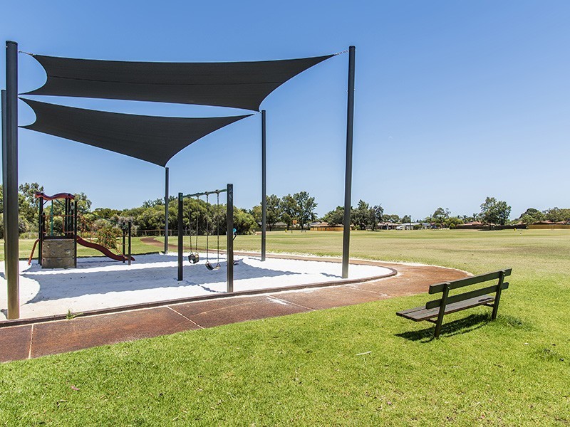 30 Greenough Way, Gosnells WA 6110