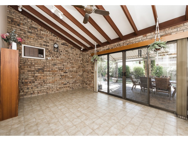 19 Prescott Drive, Gosnells WA 6110