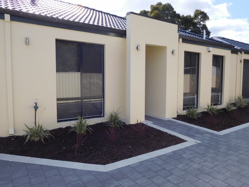 2/134 Crandon Street, Gosnells WA 6110