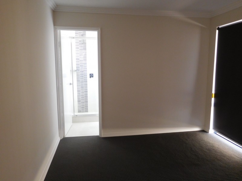 2/134 Crandon Street, Gosnells WA 6110