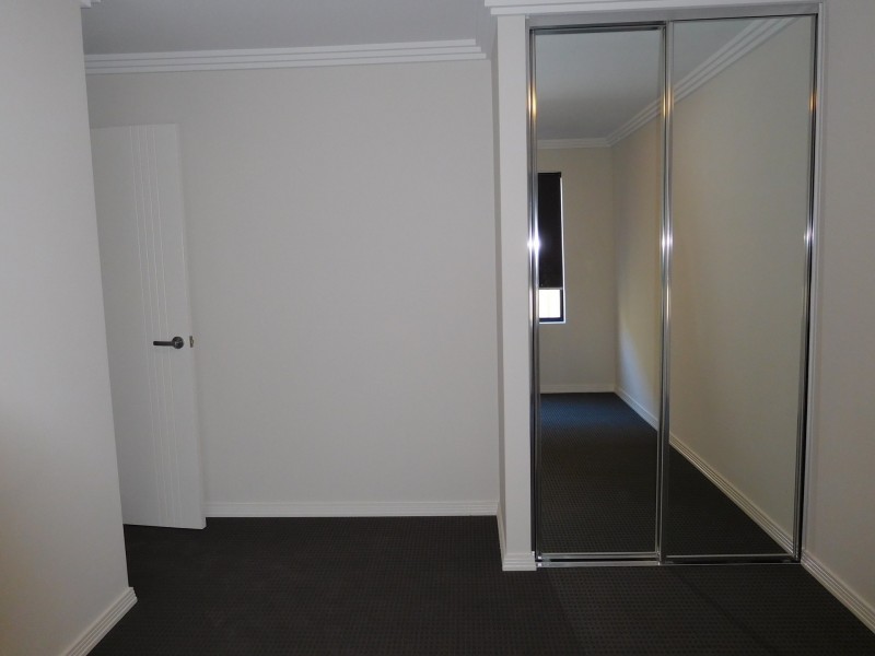 2/134 Crandon Street, Gosnells WA 6110