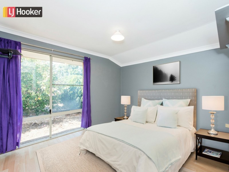 93 Braemore Street, Seville Grove WA 6112