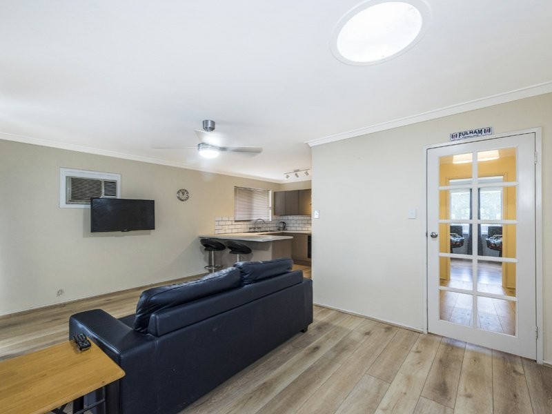 46 Schruth Street North, Kelmscott WA 6111