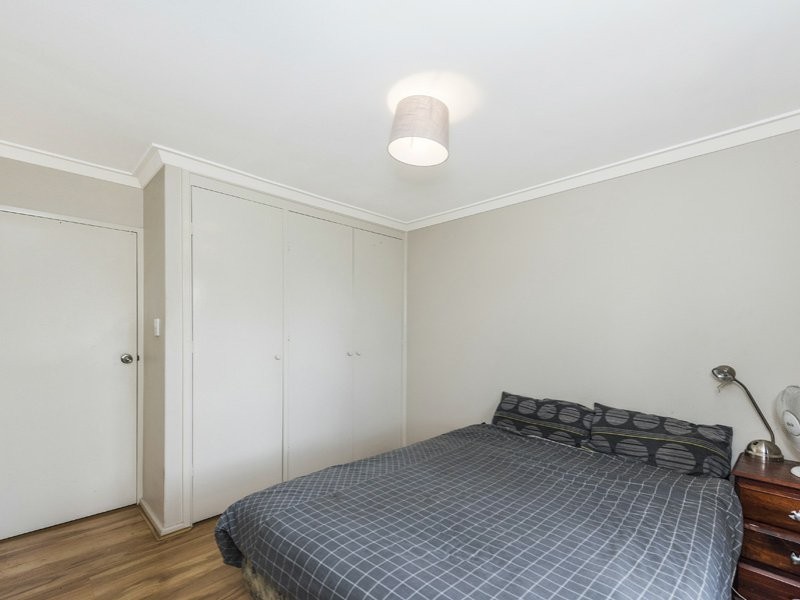 46 Schruth Street North, Kelmscott WA 6111