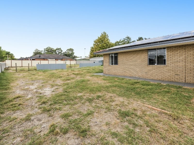 46 Schruth Street North, Kelmscott WA 6111