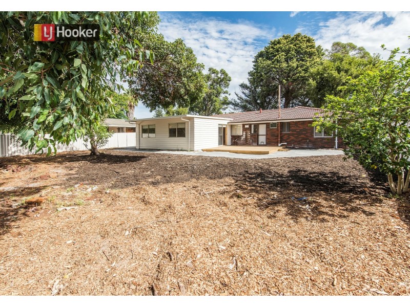 16 James Street, Gosnells WA 6110