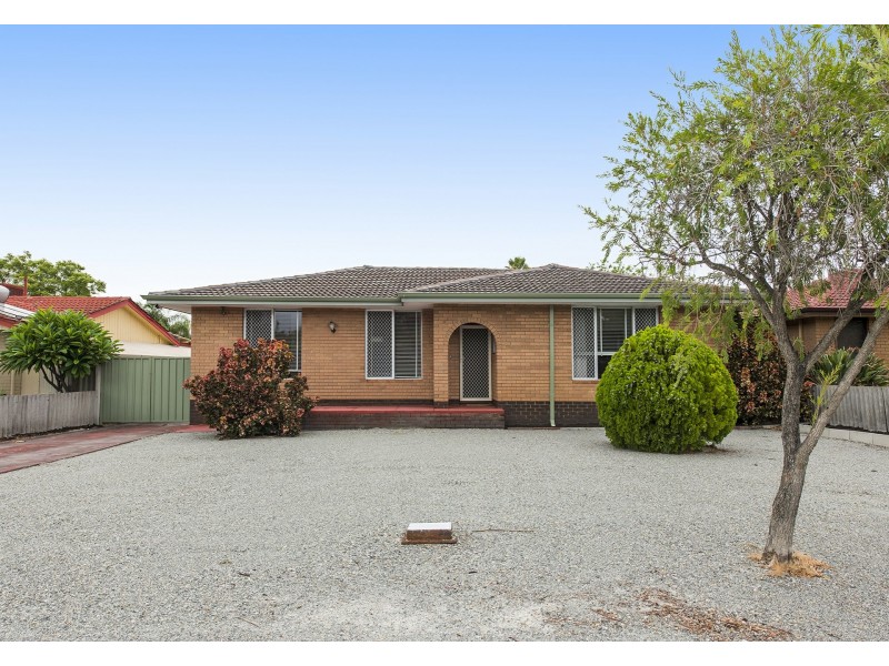13 Orlestone Street, Gosnells WA 6110