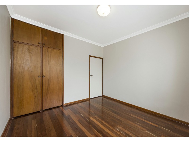 13 Orlestone Street, Gosnells WA 6110