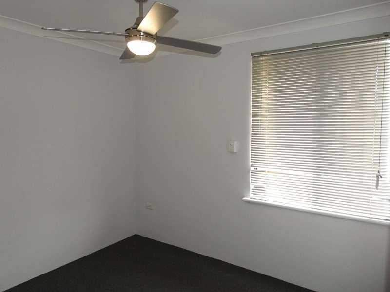 17 Southern River Road, Gosnells WA 6110