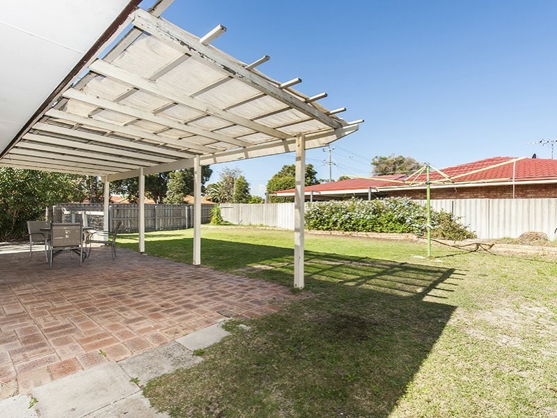 2A Anaconda Drive, Gosnells WA 6110