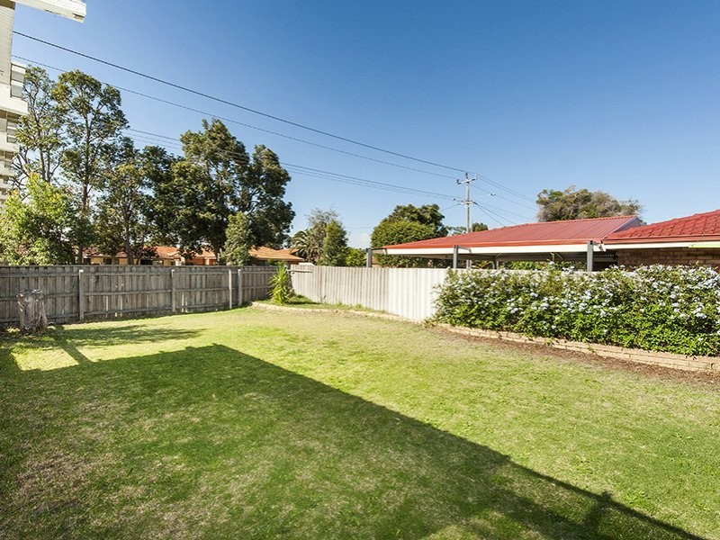 2A Anaconda Drive, Gosnells WA 6110