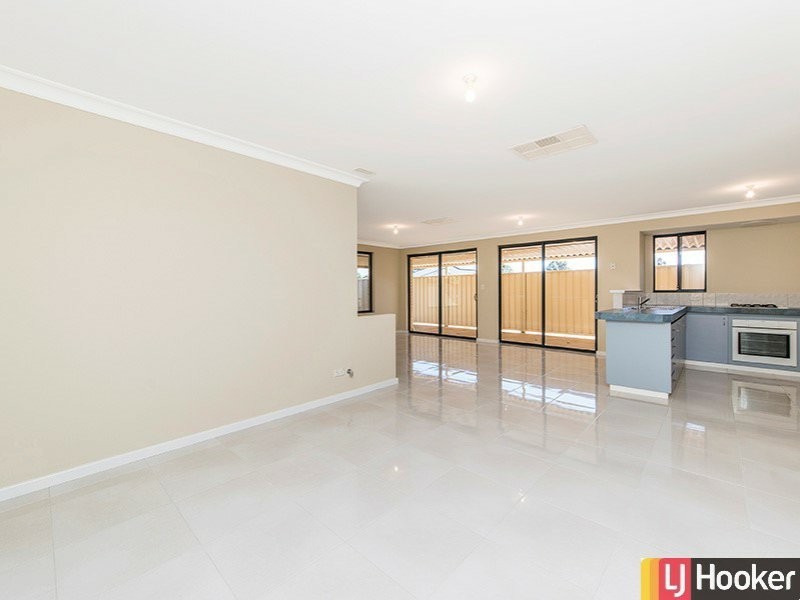 79 Crandon Street, Gosnells WA 6110