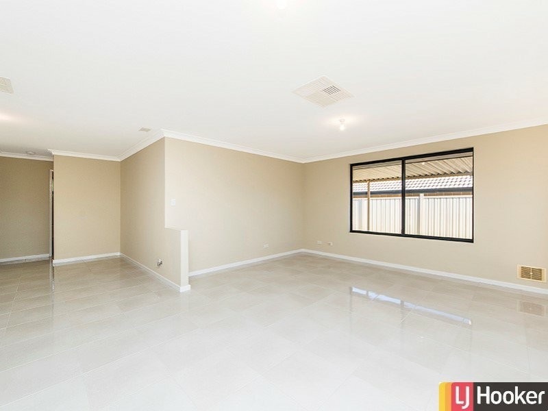 79 Crandon Street, Gosnells WA 6110