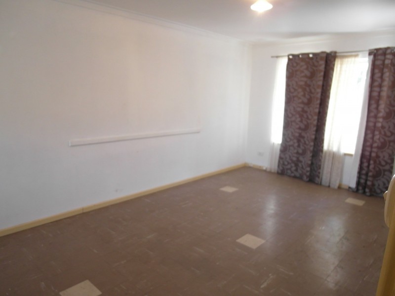 11/2148 Albany Highway, Gosnells WA 6110