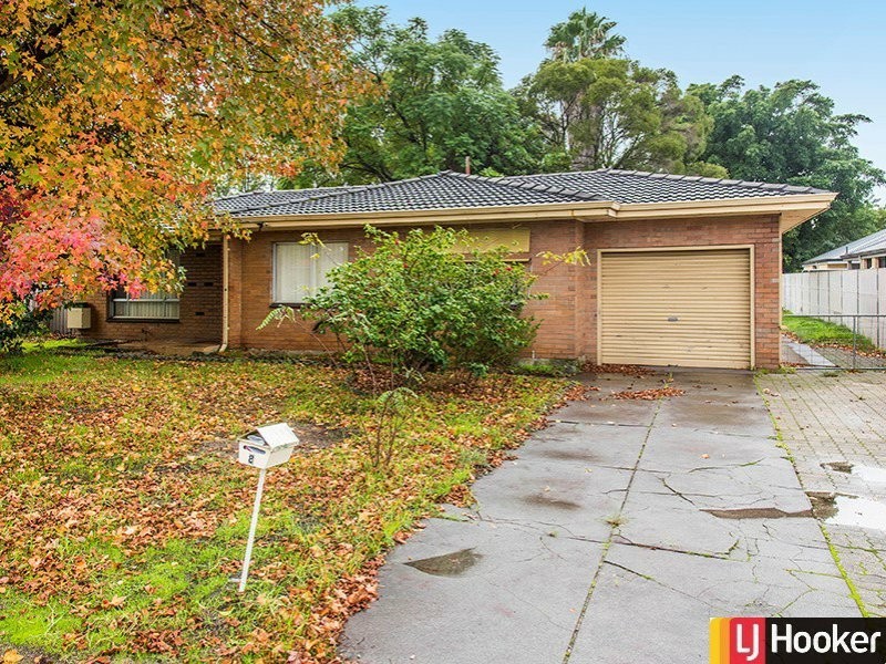 8 Belyea Street, Gosnells WA 6110