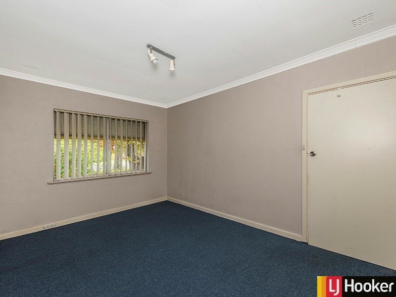 8 Belyea Street, Gosnells WA 6110