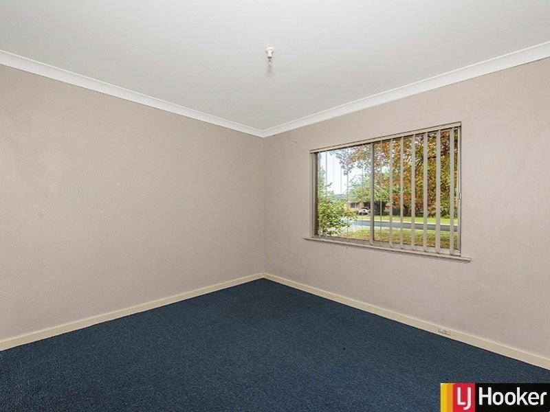 8 Belyea Street, Gosnells WA 6110