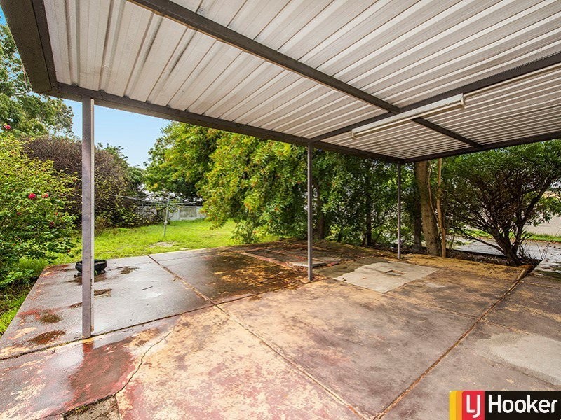 8 Belyea Street, Gosnells WA 6110