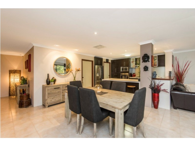 6 Gleed Court, Gosnells WA 6110