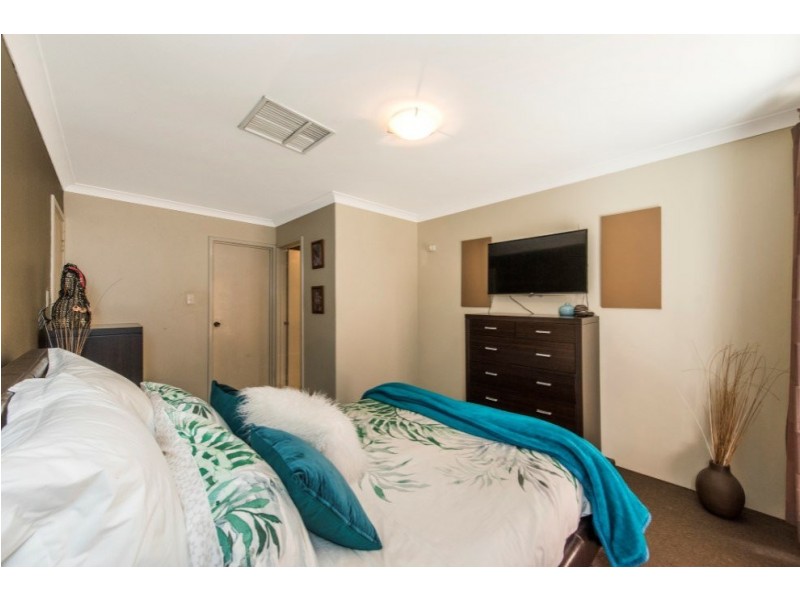 6 Gleed Court, Gosnells WA 6110