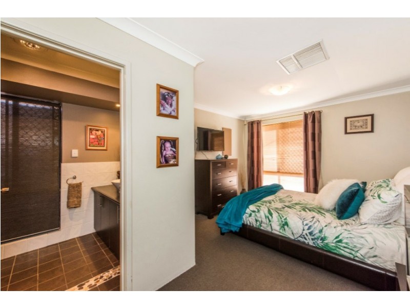 6 Gleed Court, Gosnells WA 6110