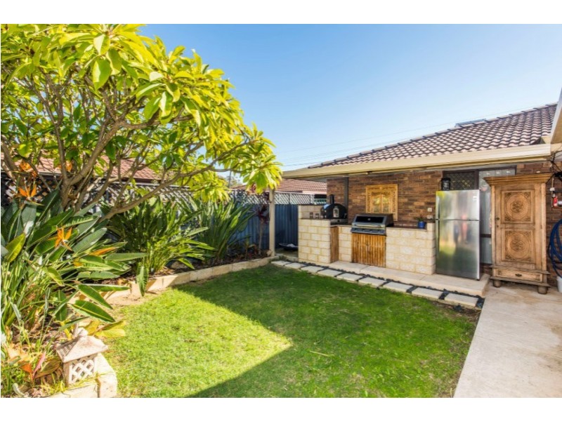 6 Gleed Court, Gosnells WA 6110