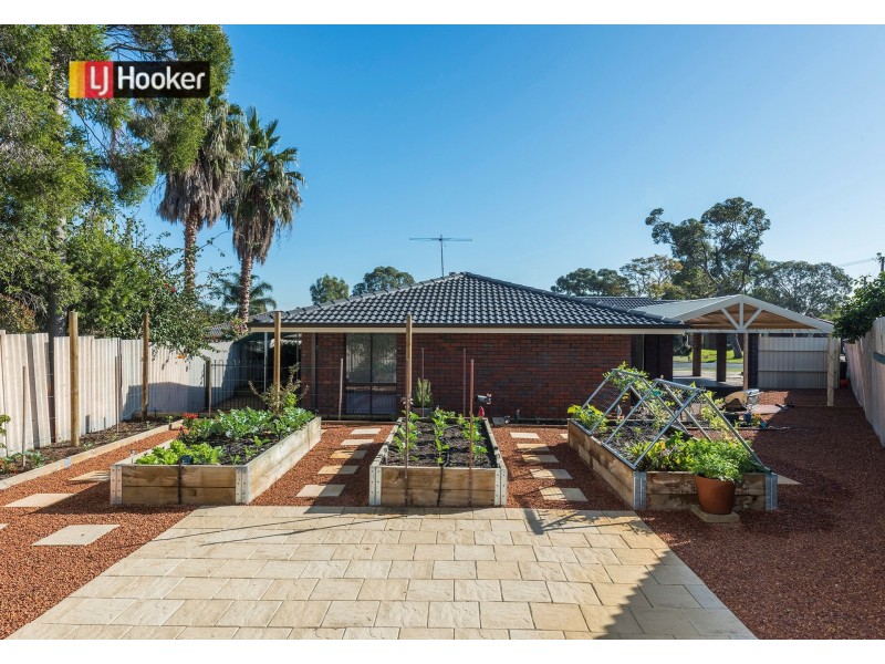 10 Rudall Close, Gosnells WA 6110
